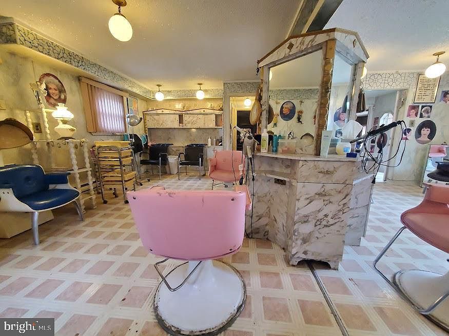 108 Juliustown Rd Browns Mills, NJ 08015 - Thumbnail 4