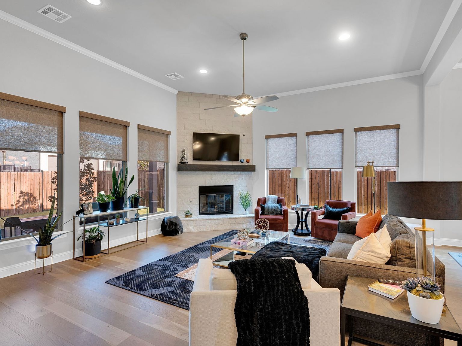 1614 Ethan Cir Midlothian, TX 76065 - Thumbnail 4