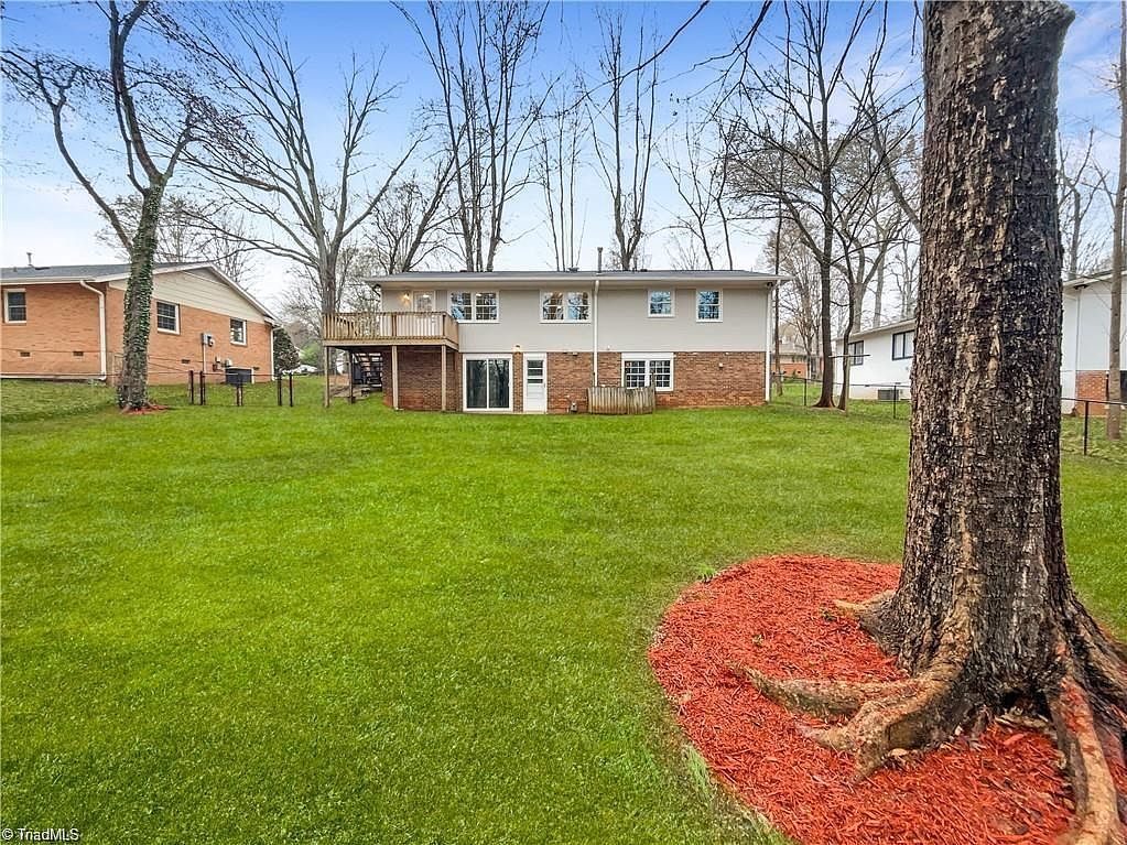 310 Foxcroft Dr Winston Salem, NC 27103 - Thumbnail 4