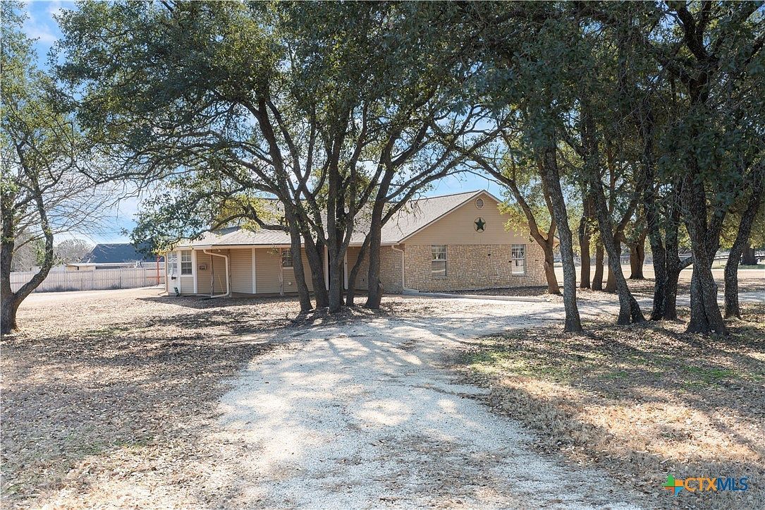 101 Homestead Dr Gatesville, TX 76528 - Thumbnail 4