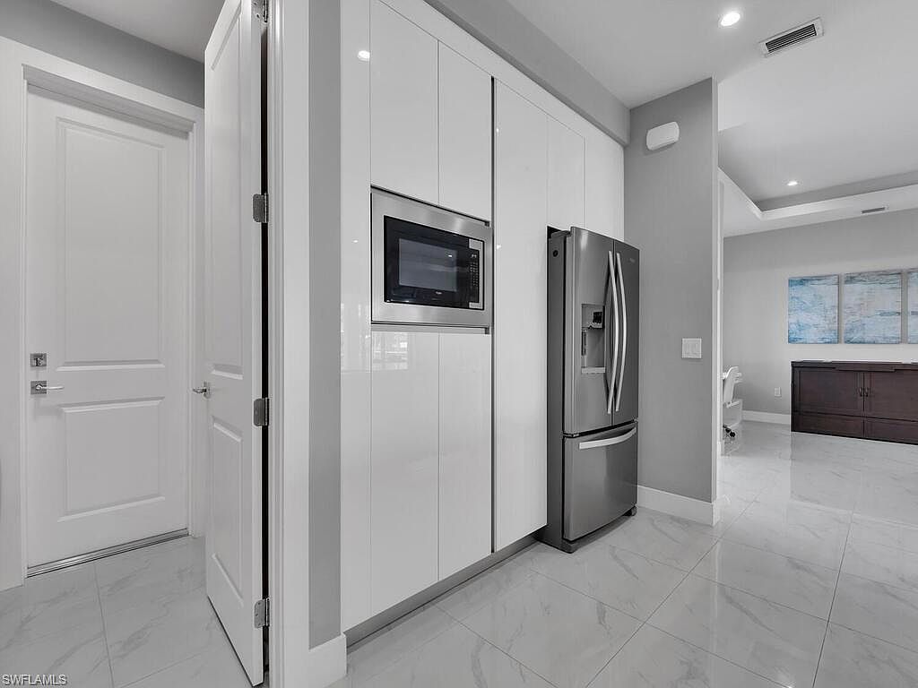 117 Cultural Park Blvd N Cape Coral, FL 33909 - Thumbnail 4