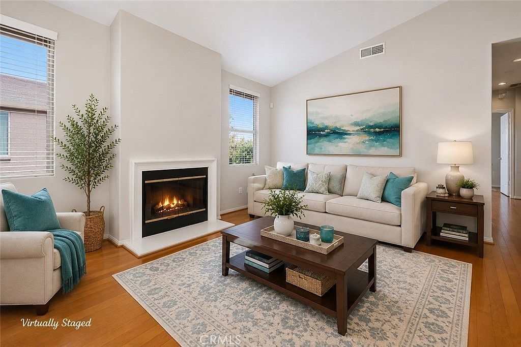709 Solvay Aisle Irvine, CA 92606 - Thumbnail 4