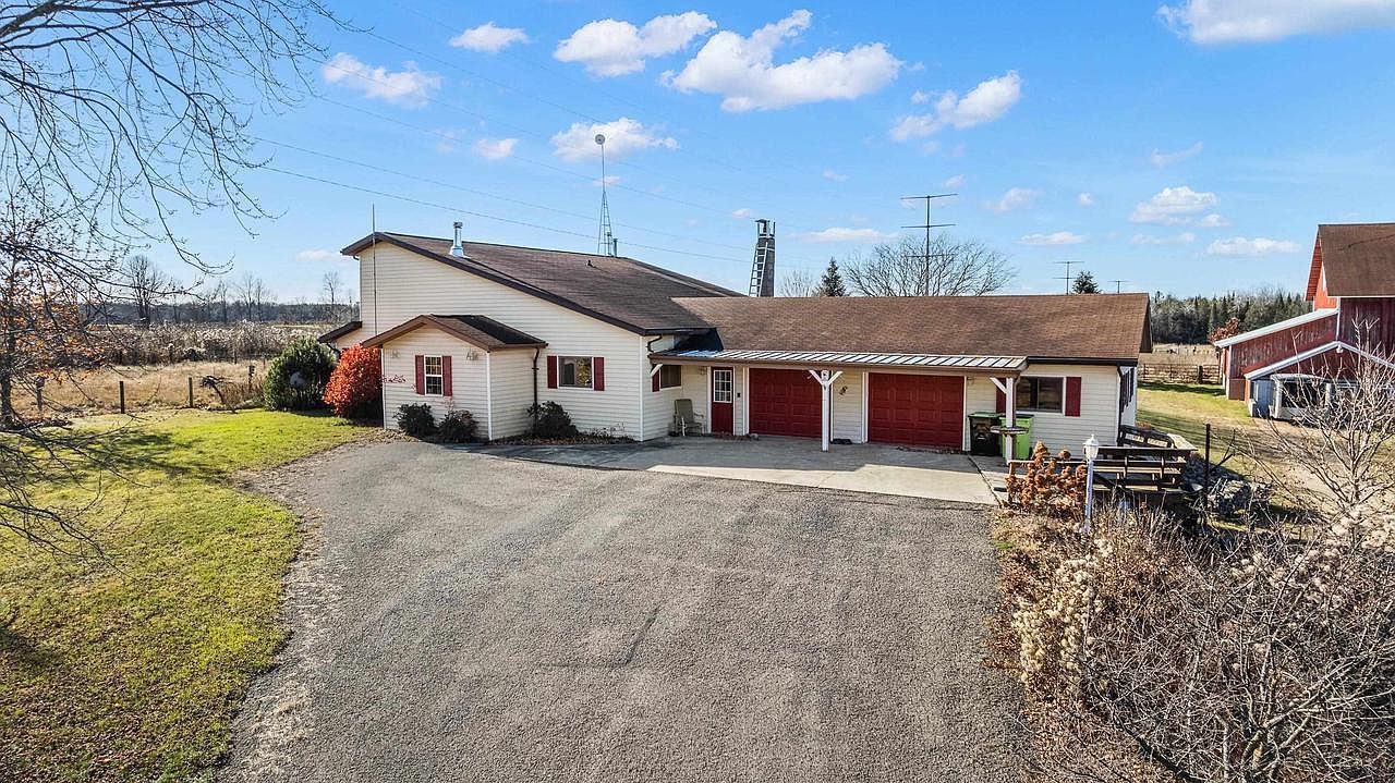 N3991 Maple Ln Tigerton, WI 54486 - Thumbnail 4