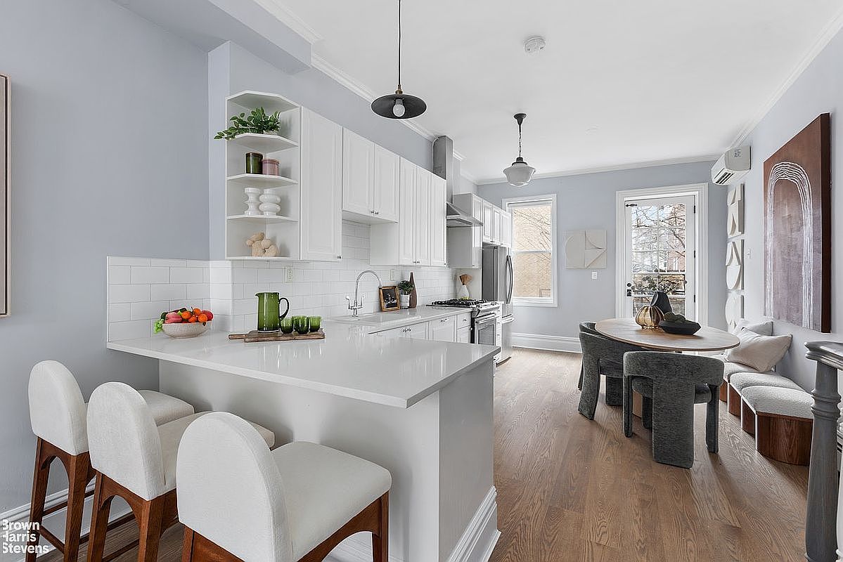 50 Eldert St Brooklyn, NY 11207 - Thumbnail 4