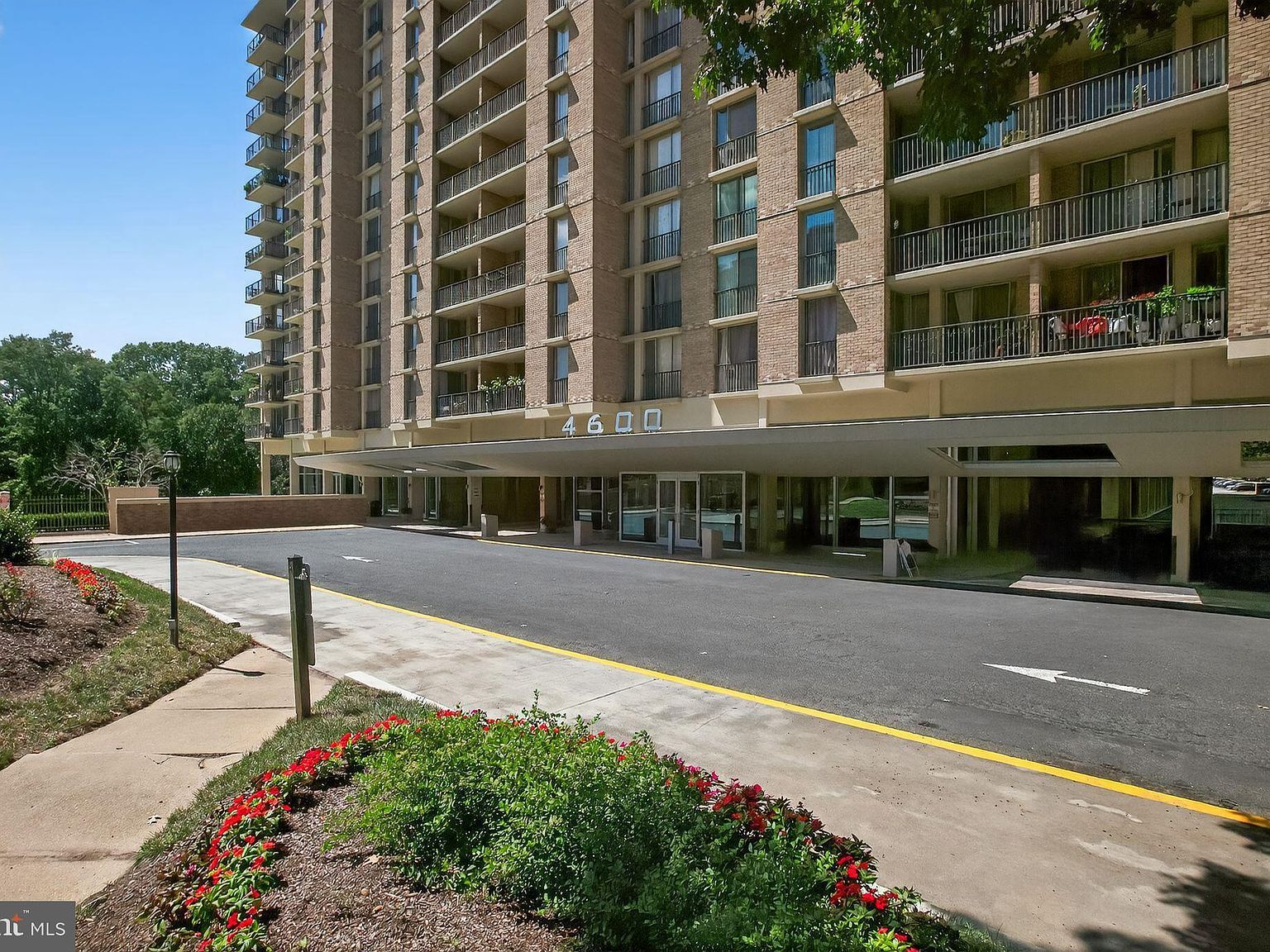 4600 S Four Mile Run Dr APT 421 Arlington, VA 22204 - Thumbnail 4