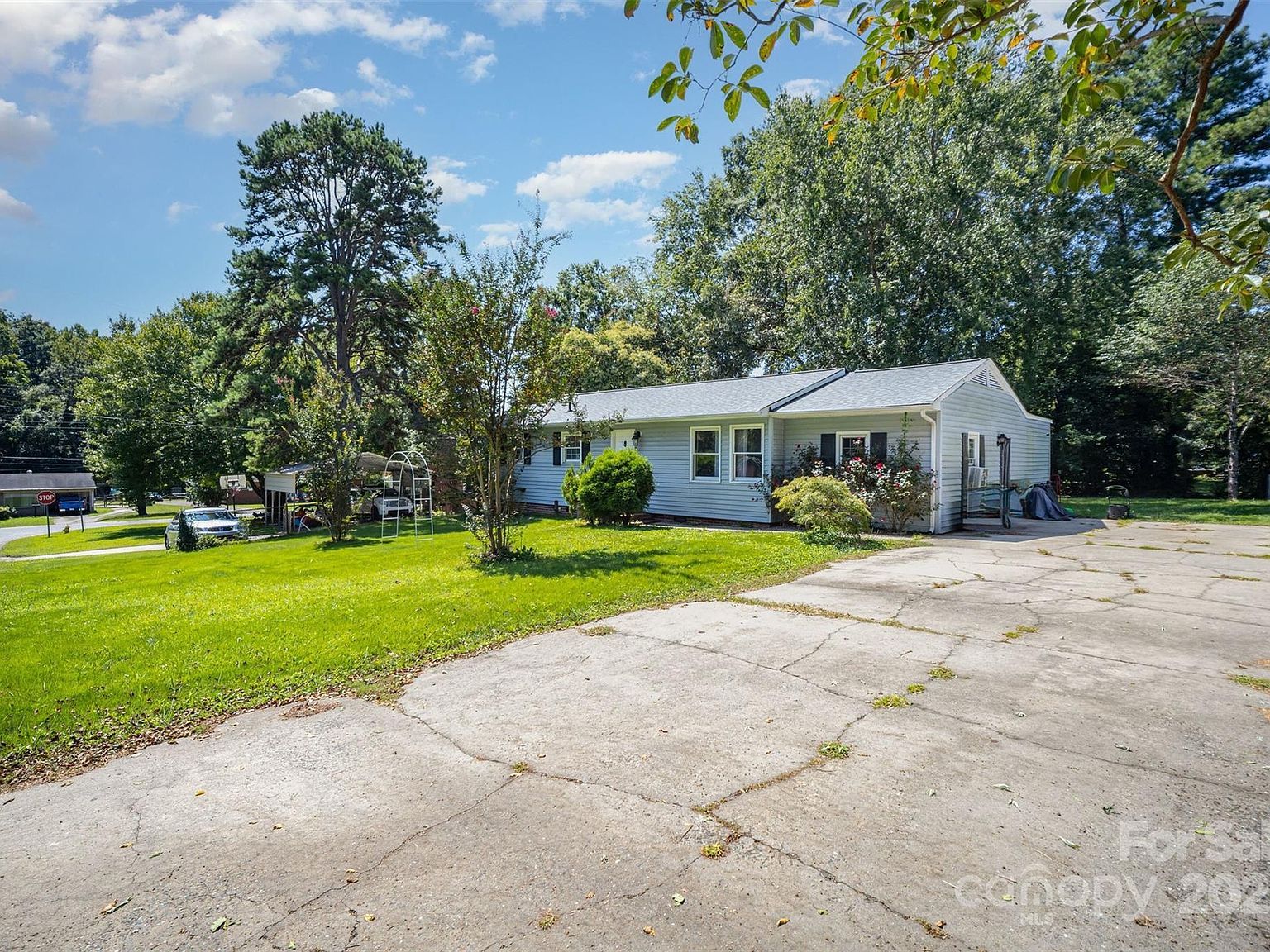 904 Timberlane Dr Mount Holly, NC 28120 - Thumbnail 4