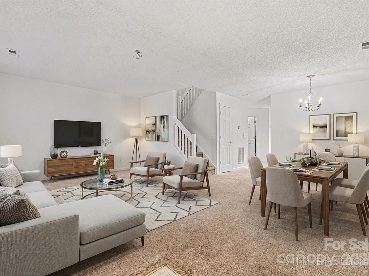 5672 Prescott Ct Charlotte, NC 28269 - Thumbnail 4