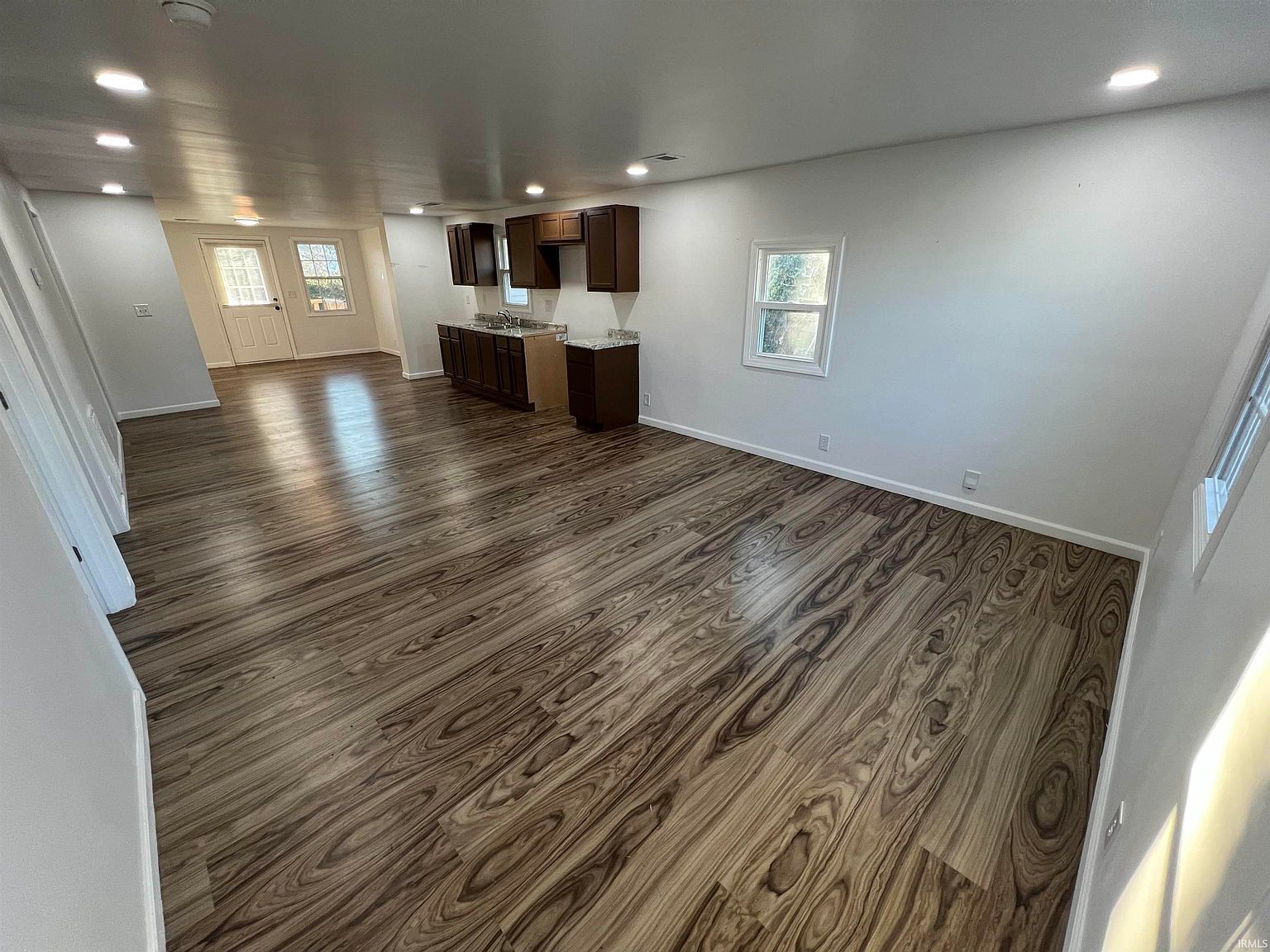 215 E Chestnut St Boonville, IN 47601 - Thumbnail 4