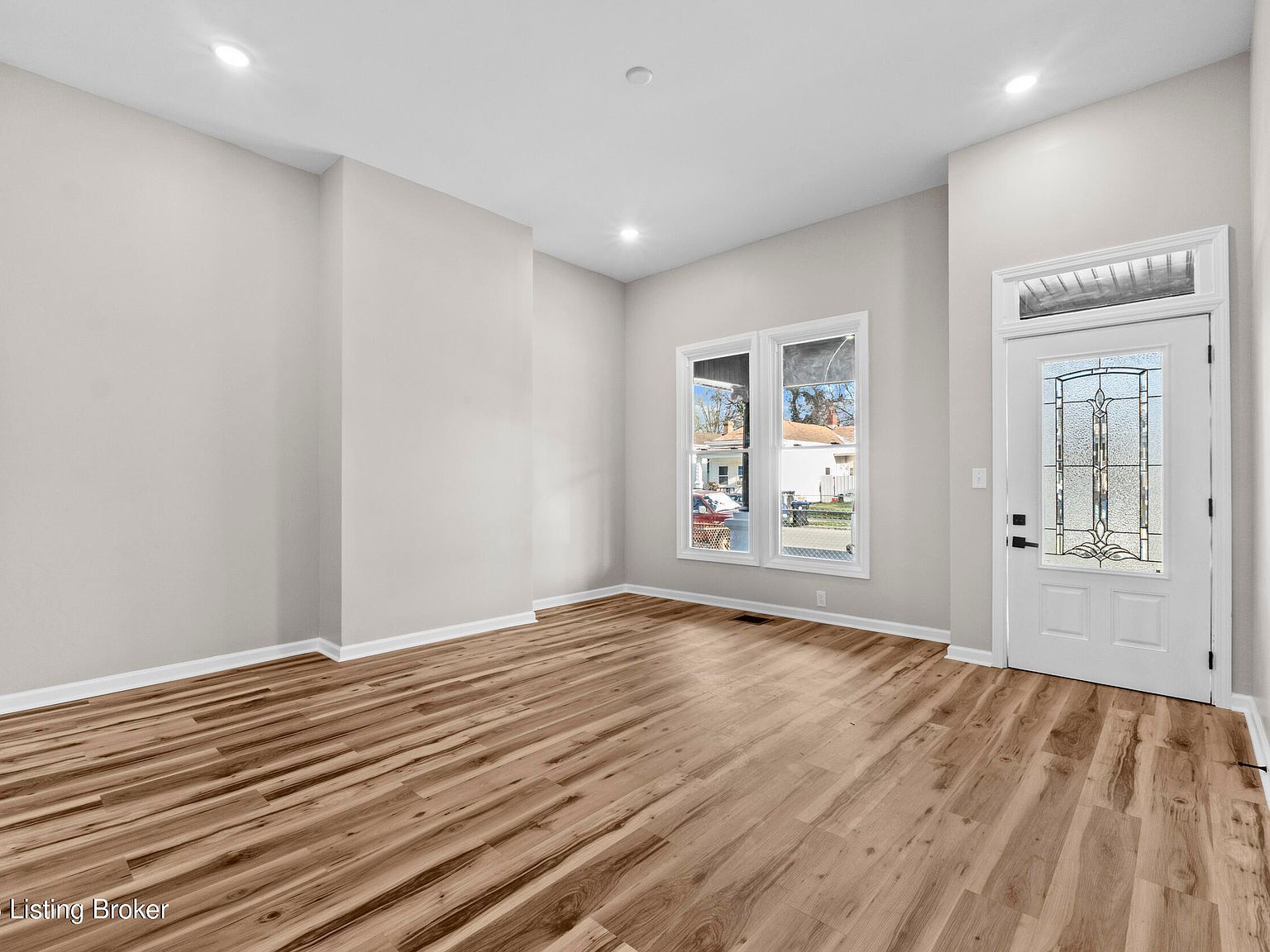 2324 Rowan St Louisville, KY 40212 - Thumbnail 4