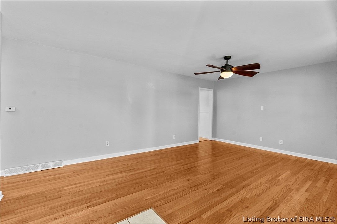 211 Gordon Dr New Albany, IN 47150 - Thumbnail 4