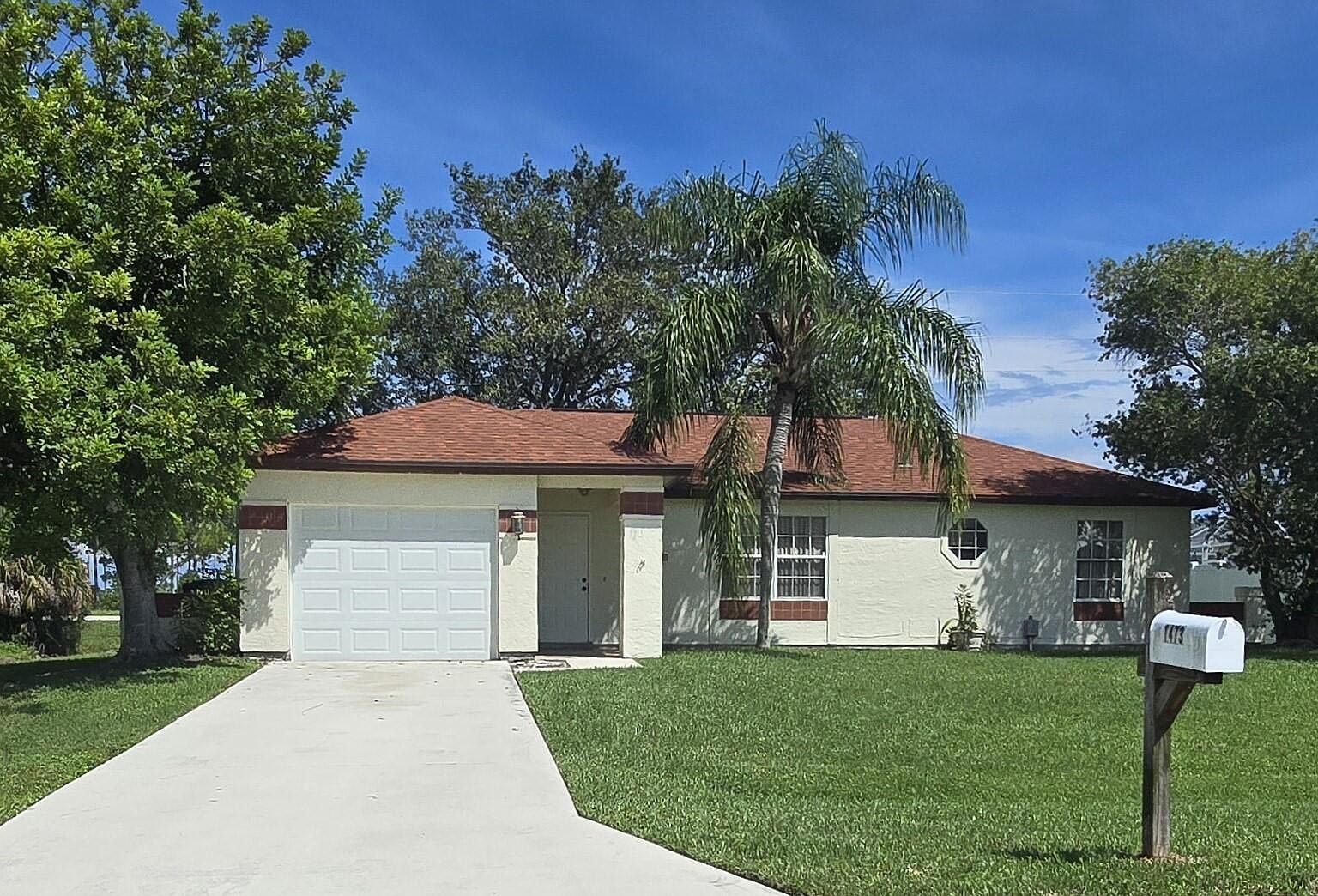 1473 SE Appamattox Ter Pt Saint Lucie, FL 34953 - Thumbnail 4