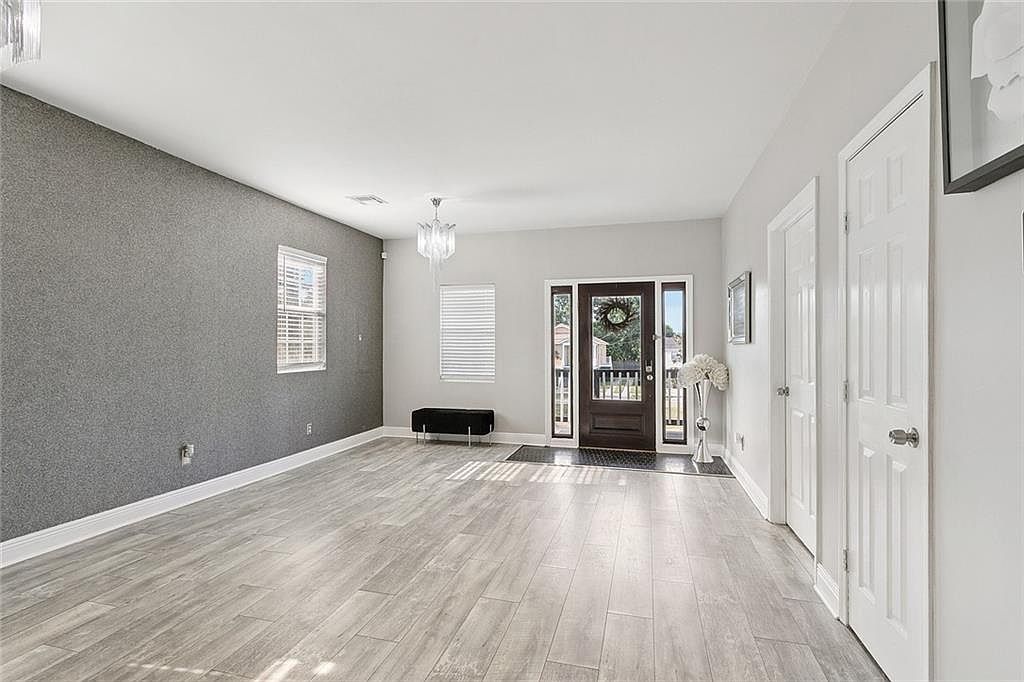 2558 Prentiss Ave New Orleans, LA 70122 - Thumbnail 4