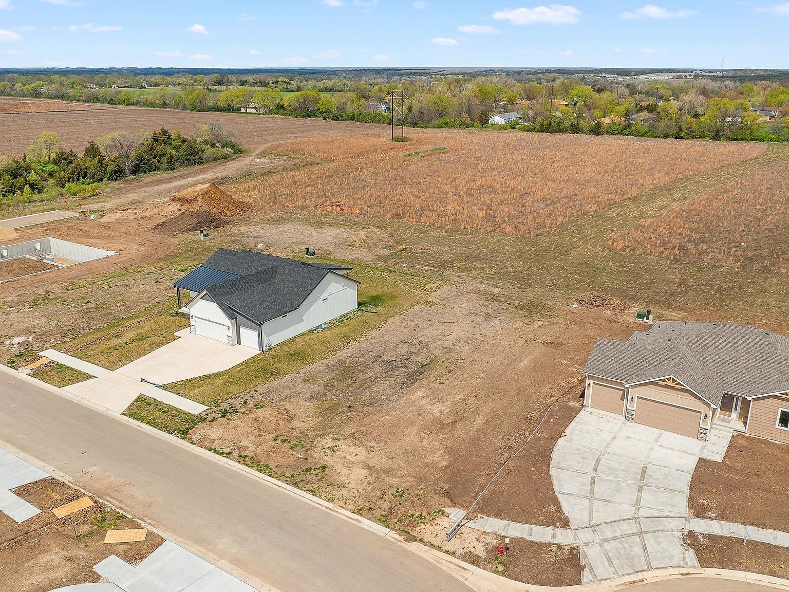 8008 SW 26th Ter LOT 8 Topeka, KS 66614 - Thumbnail 4