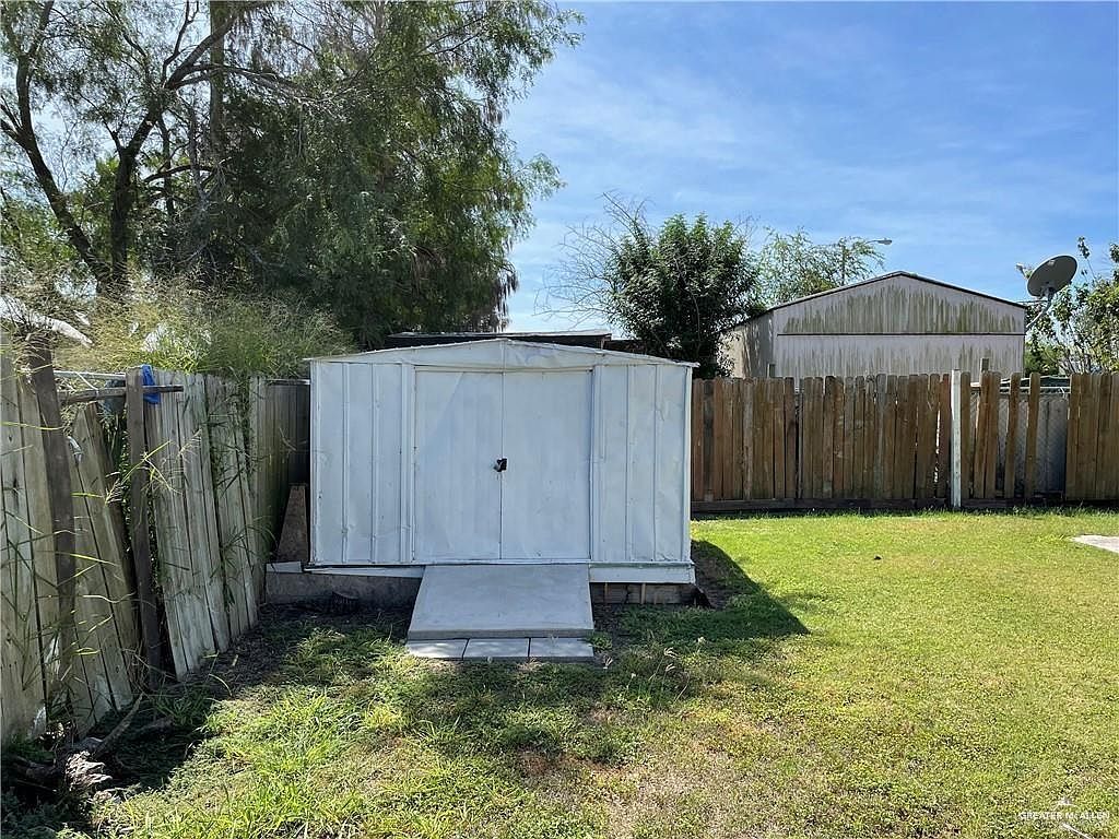 2404 Verbena Ave Edinburg, TX 78542 - Thumbnail 4