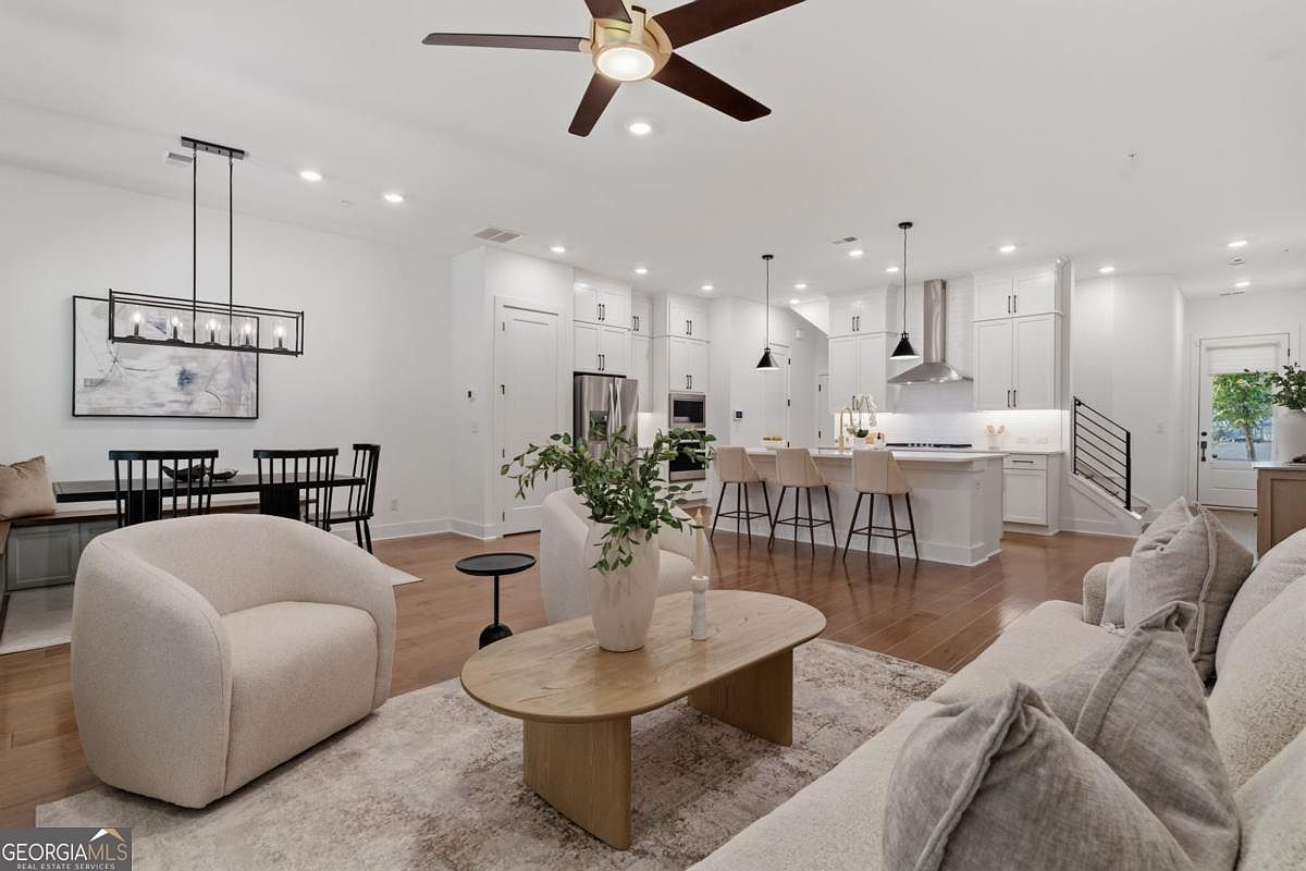 1040 Harper Dr Roswell, GA 30076 - Thumbnail 4