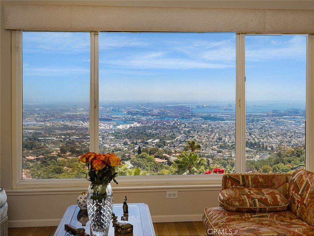 30040 Grandpoint Ln Rancho Palos Verdes, CA 90275 - Thumbnail 4