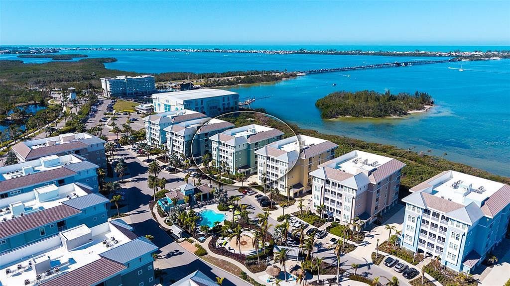 388 Aruba Cir UNIT 201 Bradenton, FL 34209 - Thumbnail 4