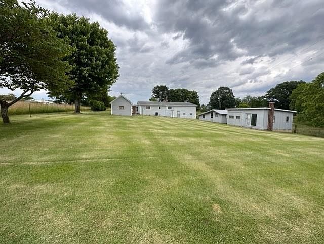 391 Sunset View Rd Peterstown, WV 24963 - Thumbnail 4