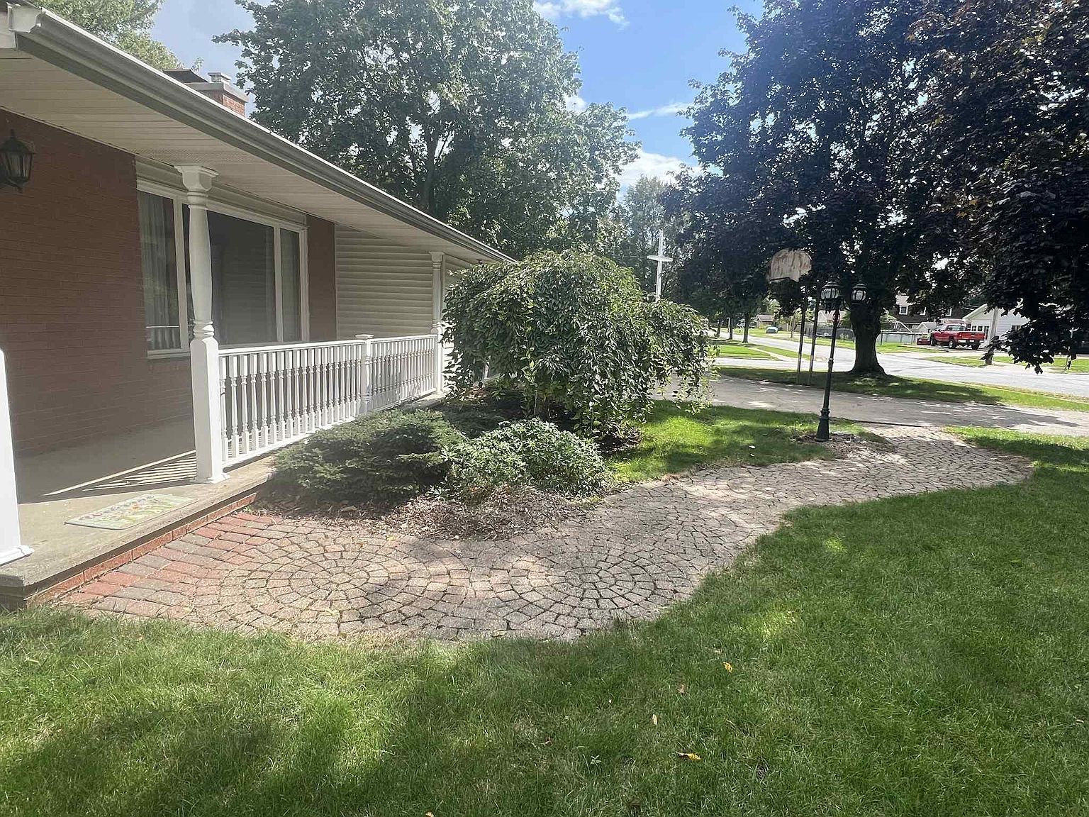 319 Price St Auburn, MI 48611 - Thumbnail 4