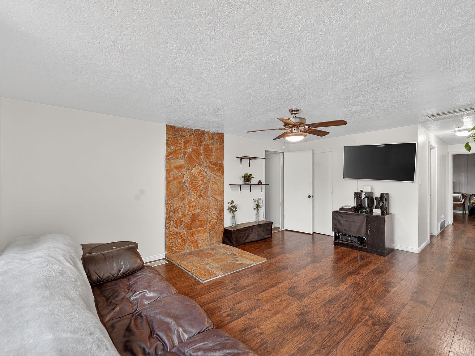 1721 N 400 W Sunset, UT 84015 - Thumbnail 4