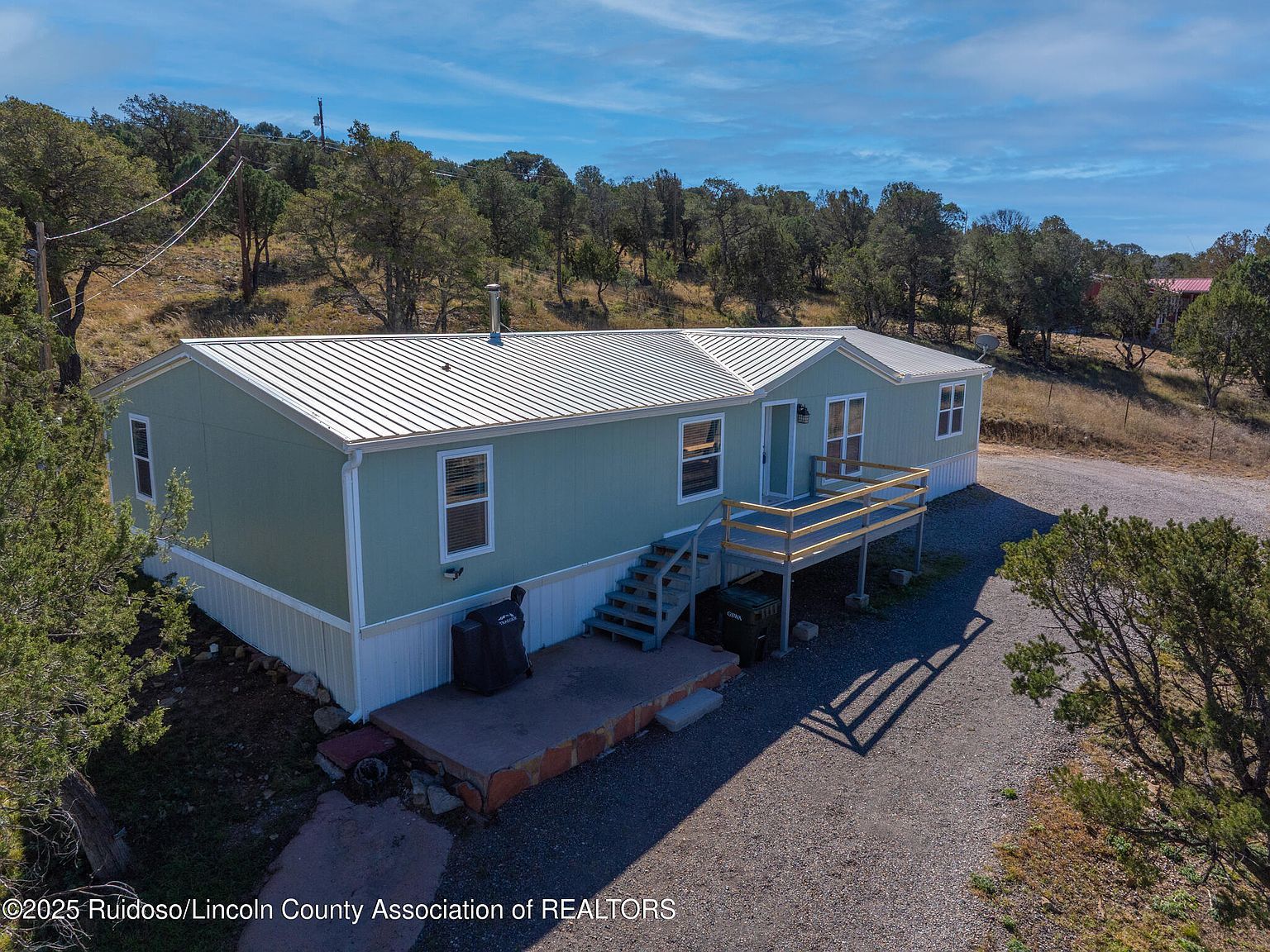 140 W Grandview Rd Capitan, NM 88316 - Thumbnail 4