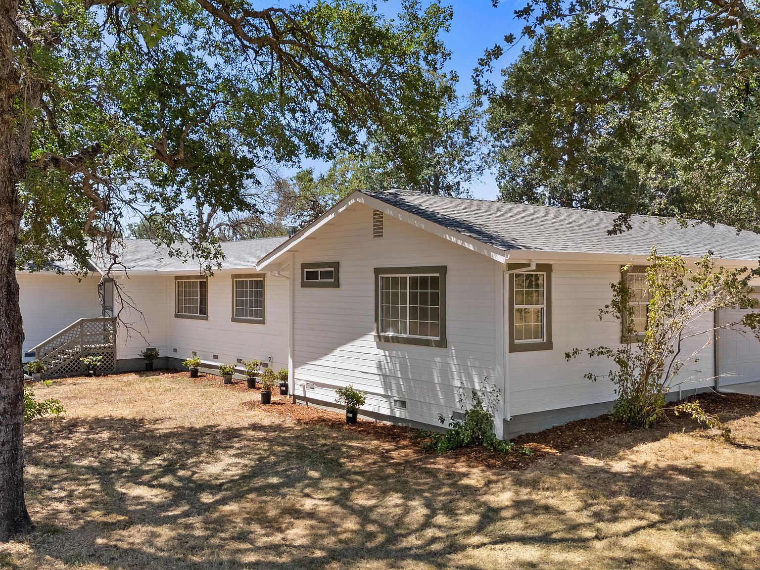 3820 Oak Ln Cottonwood, CA 96022 - Thumbnail 4