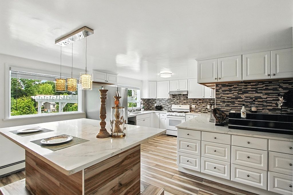 106 Home Park Rd Braintree, MA 02184 - Thumbnail 4