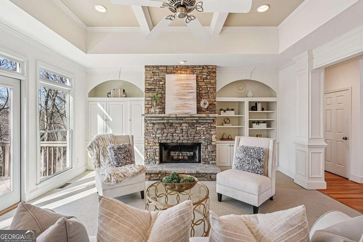 4215 Old Oak Trce Cumming, GA 30041 - Thumbnail 4