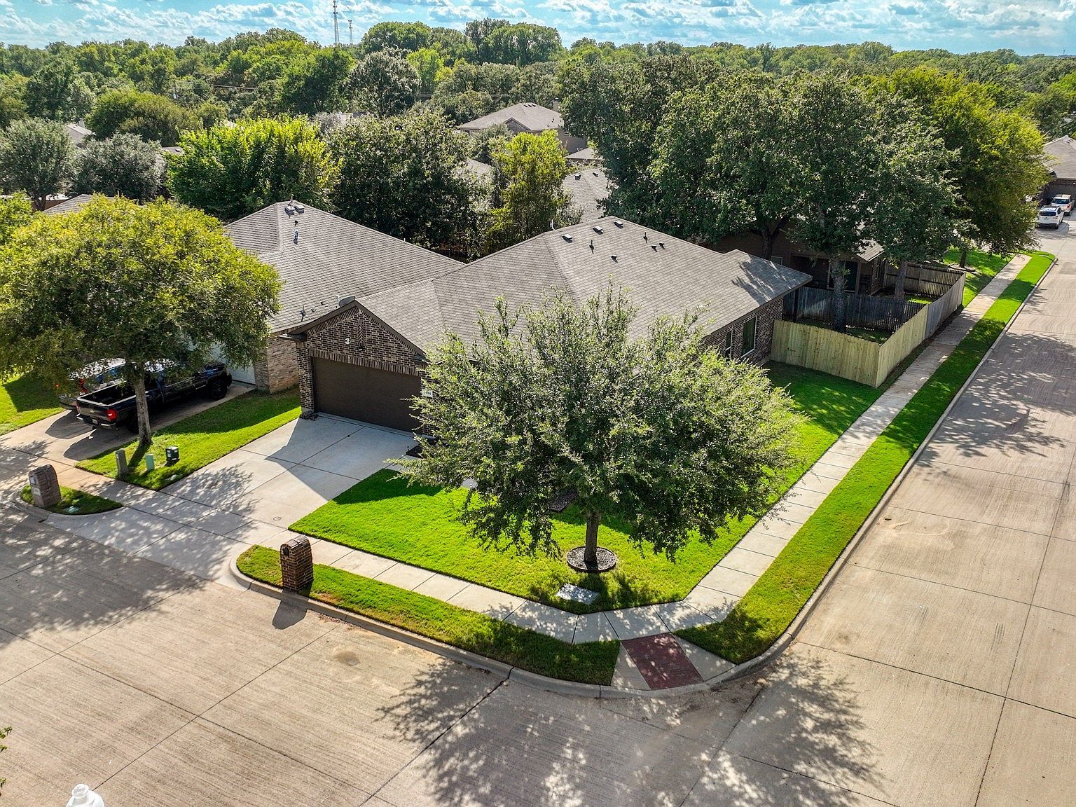 1100 New Meadow Dr Azle, TX 76020 - Thumbnail 4