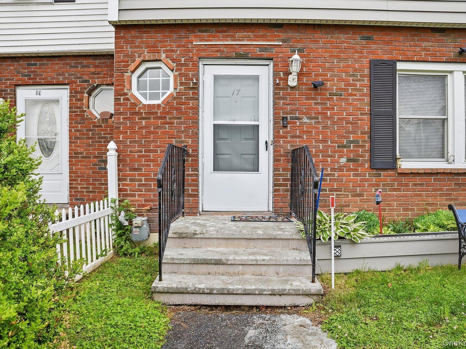 17 Harbor Hill Ct Beacon, NY 12508 - Thumbnail 4