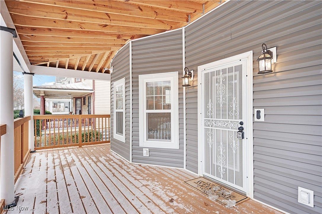 1438 W 116th St Cleveland, OH 44102 - Thumbnail 4