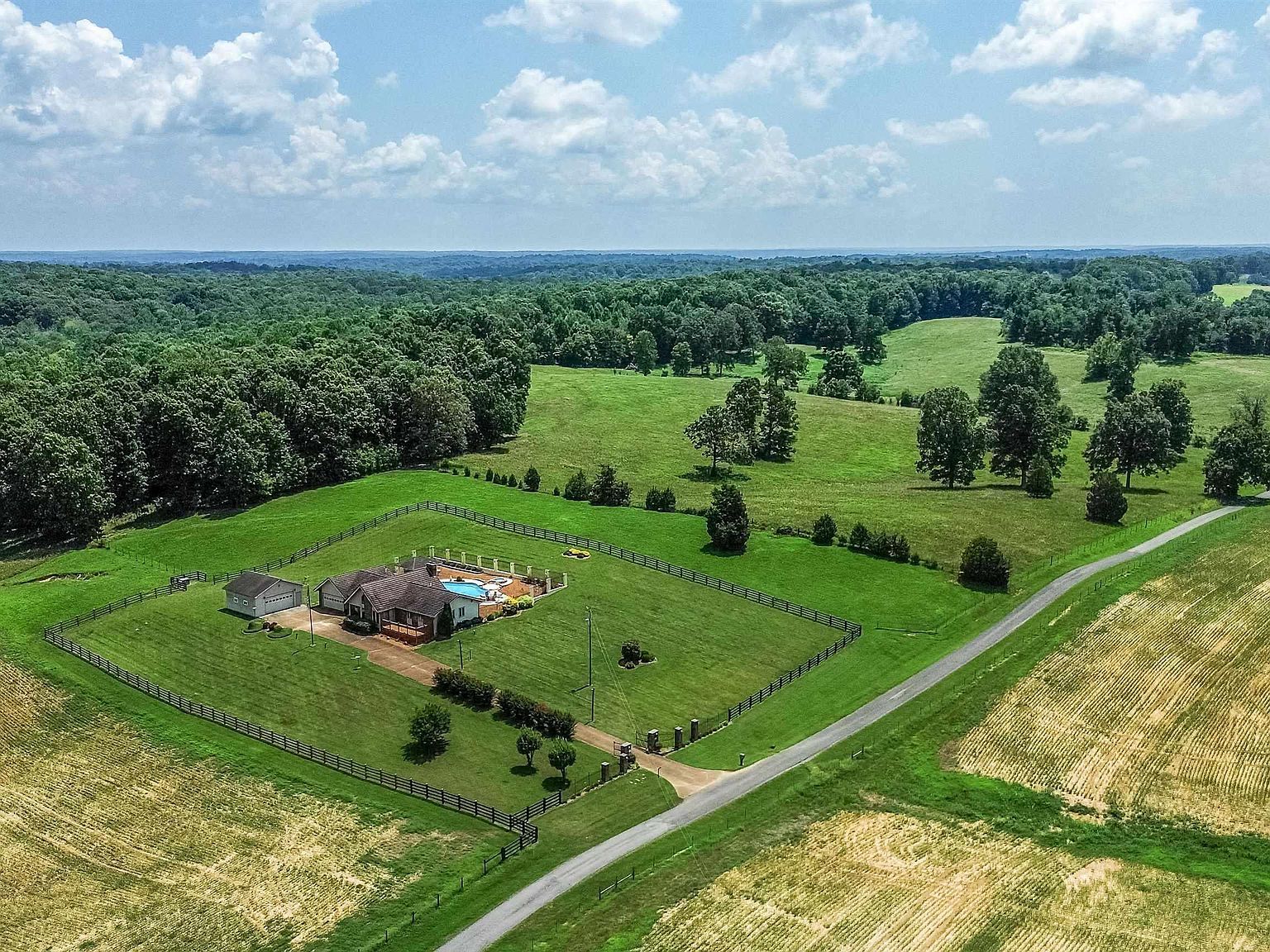 783 Ostle Loop Grand Rivers, KY 42045 - Thumbnail 4