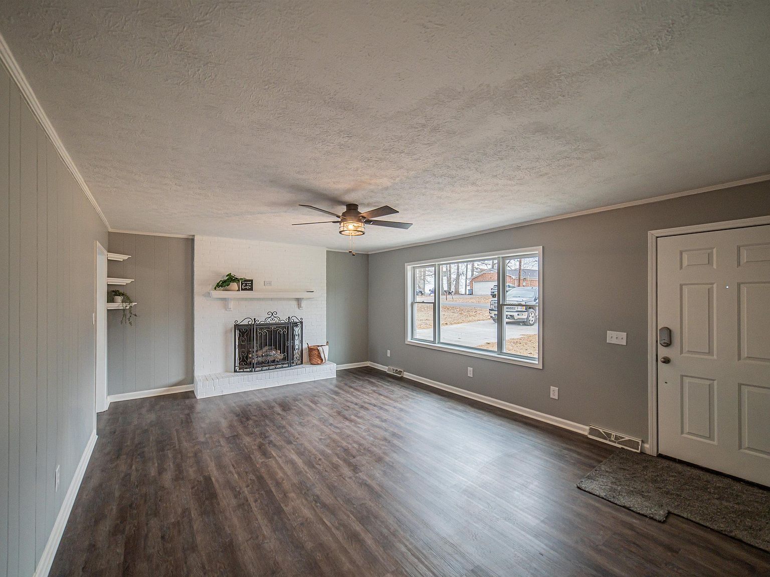 442 Whispering Oaks Loop Mayfield, KY 42066 - Thumbnail 4