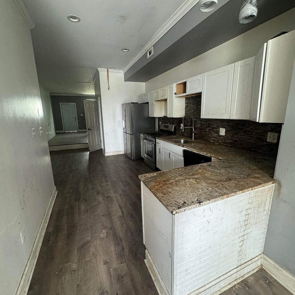 1706 E Federal St Baltimore, MD 21213 - Thumbnail 4