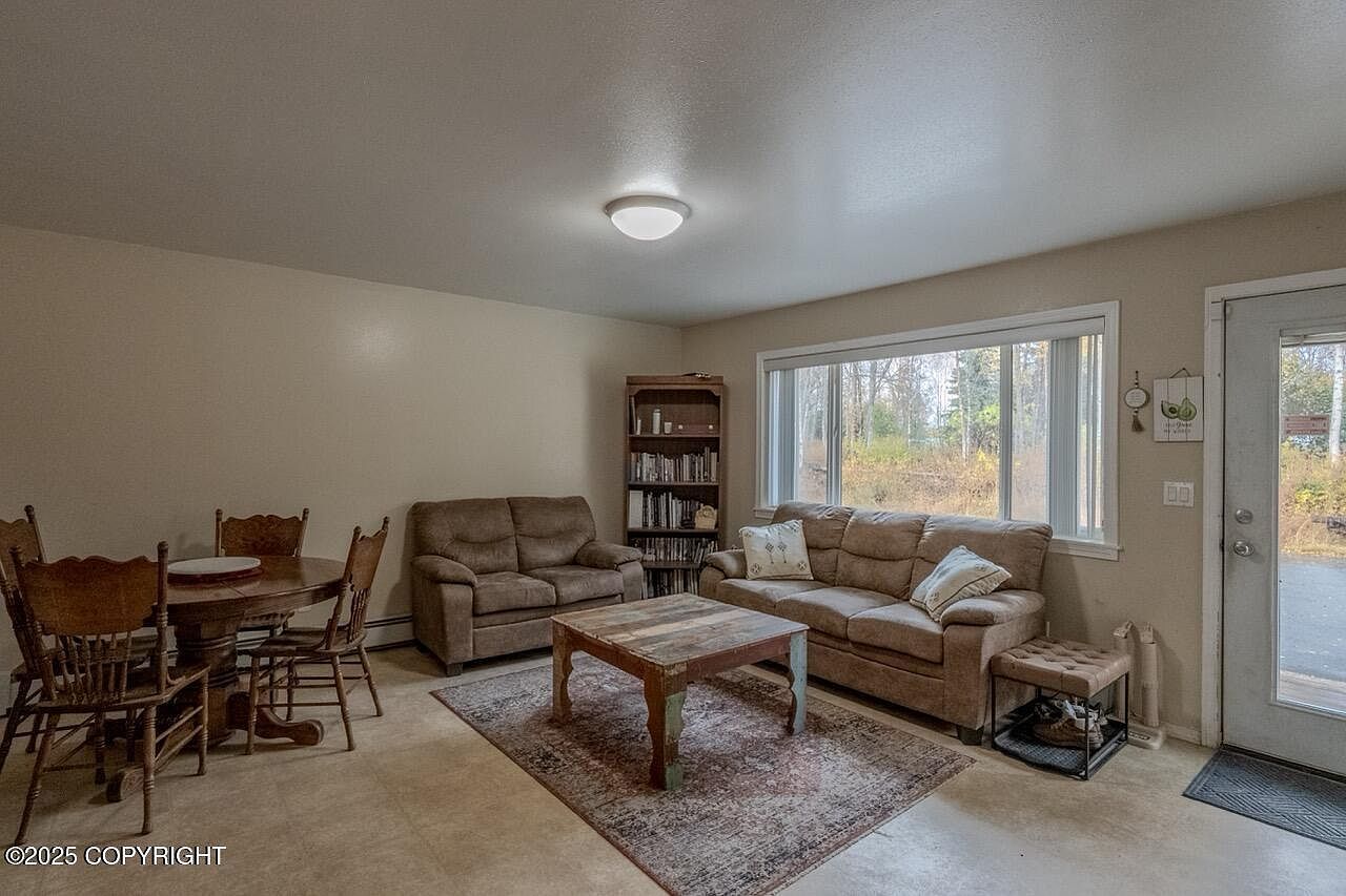 51130 Crestview Ave Kenai, AK 99611 - Thumbnail 4