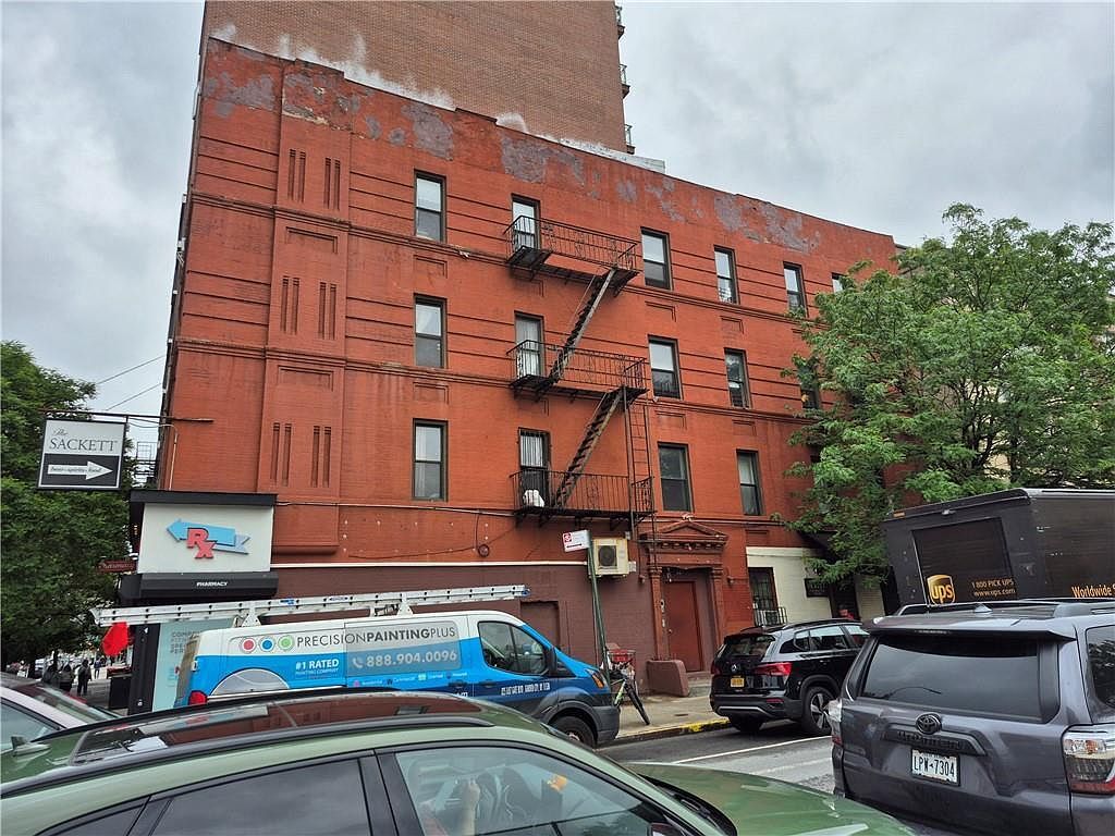 191 4th Ave Brooklyn, NY 11217 - Thumbnail 4