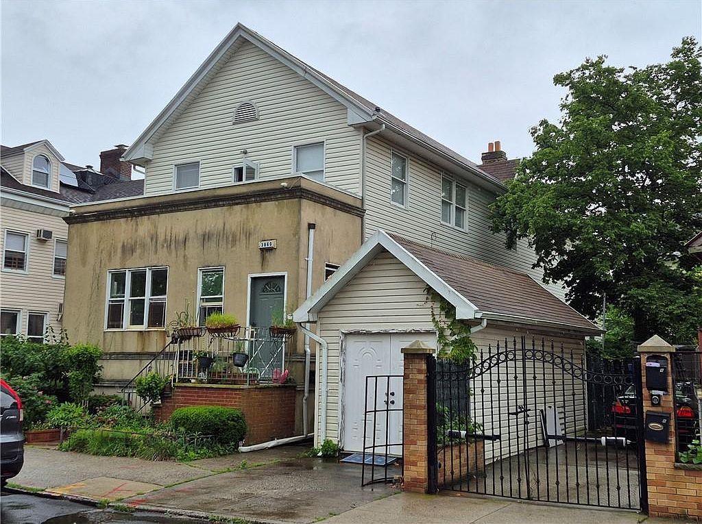 3860 Nautilus Ave Brooklyn, NY 11224 - Thumbnail 4