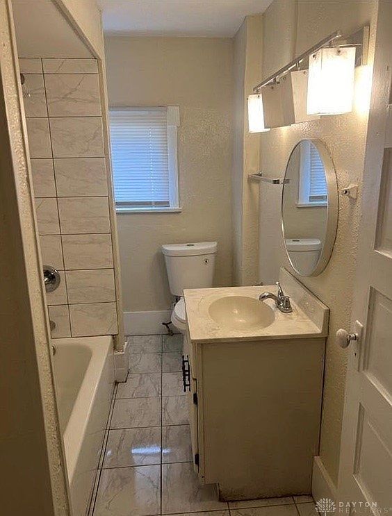 208 Heaton Ave Dayton, OH 45410 - Thumbnail 4