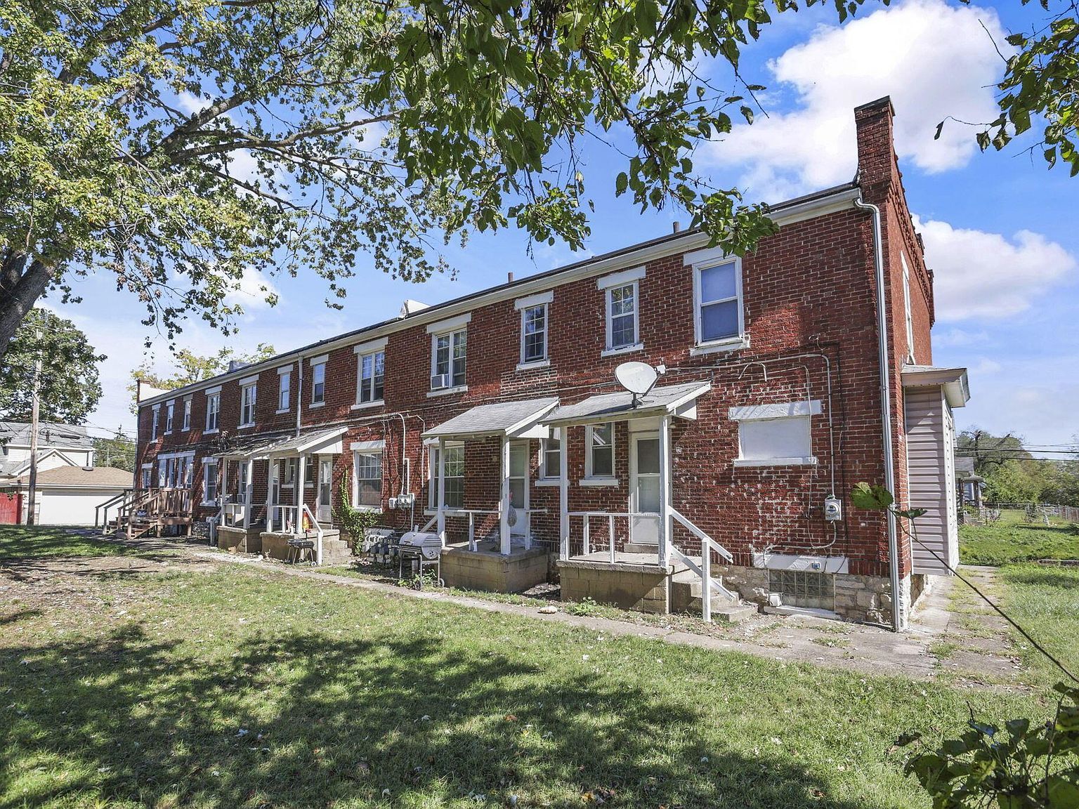 83 Lechner Ave Columbus, OH 43223 - Thumbnail 4