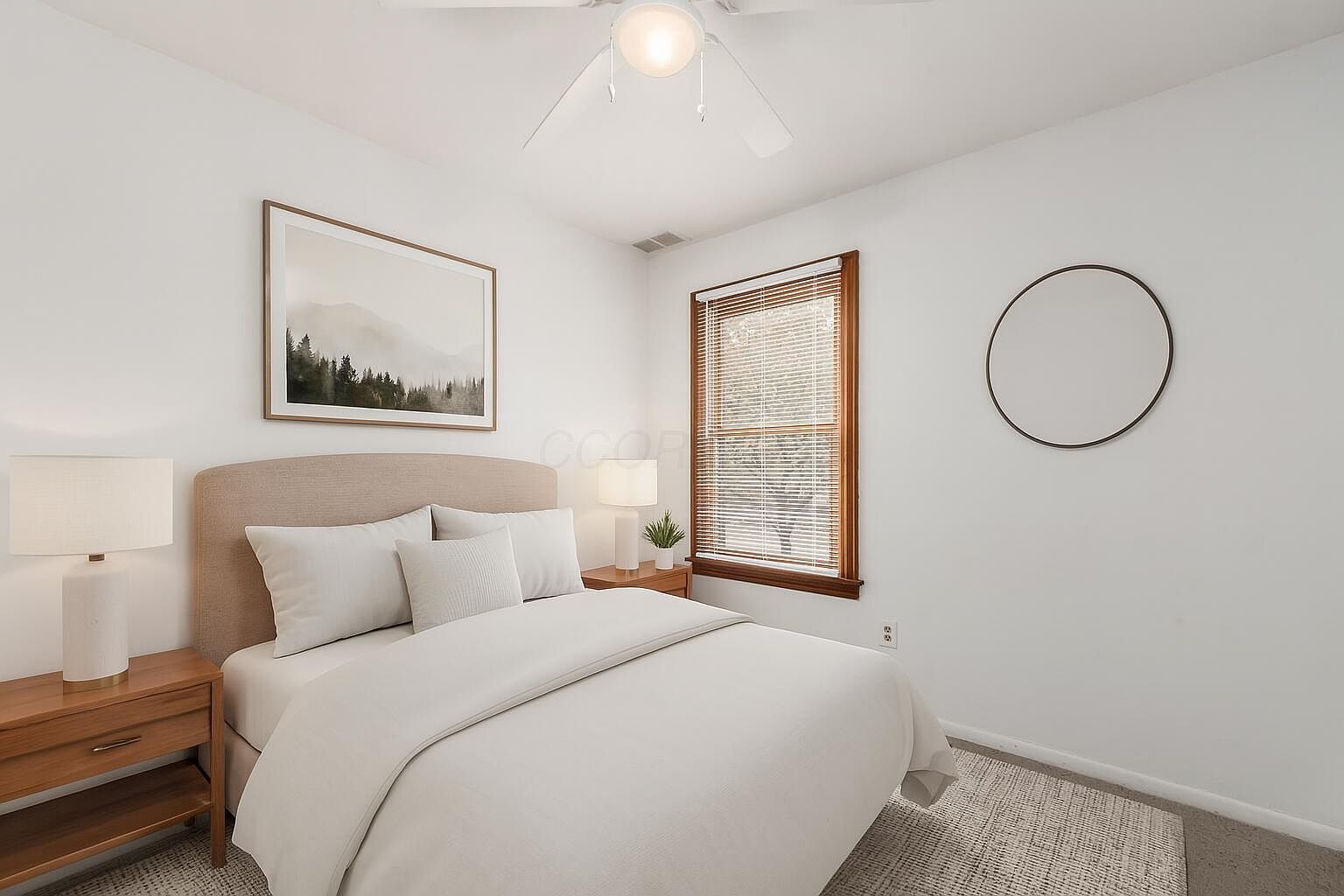 981 Highland St Columbus, OH 43201 - Thumbnail 4