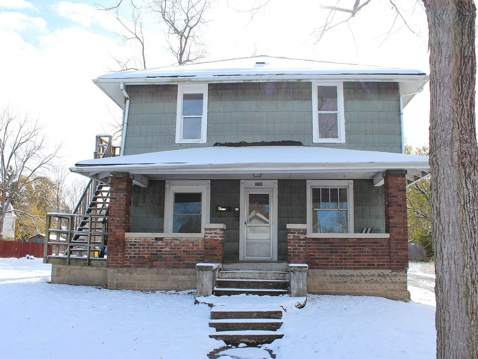 233 W 4th St Anderson, IN 46016 - Thumbnail 4