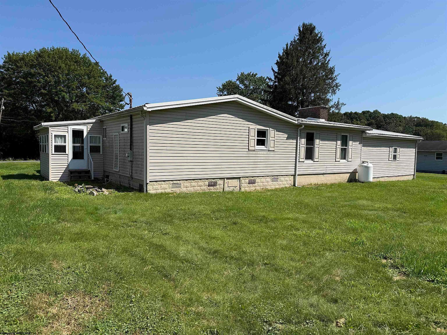 189 Grove Ave Reedsville, WV 26547 - Thumbnail 4