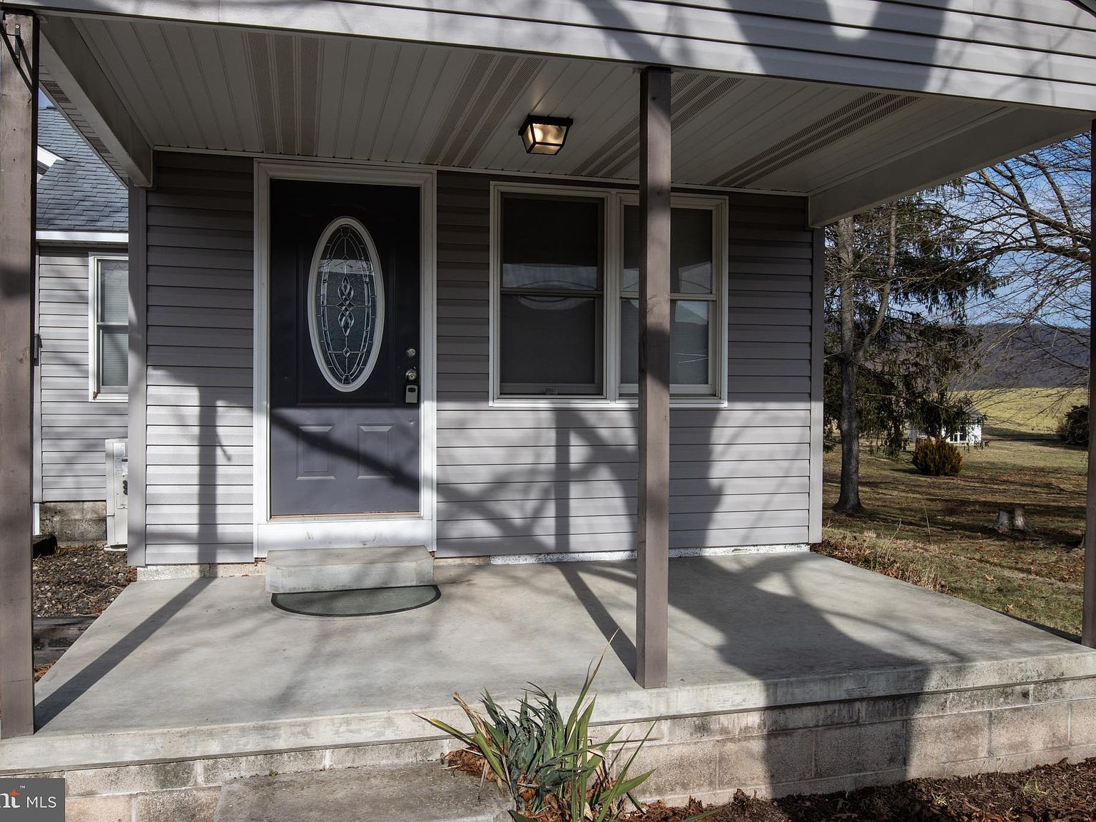 2130 E Main St Valley View, PA 17983 - Thumbnail 4