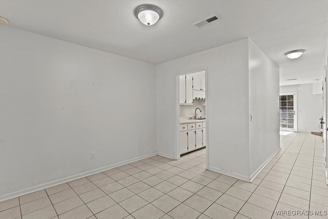 201 Colony Dr APT 28 Enterprise, AL 36330 - Thumbnail 4
