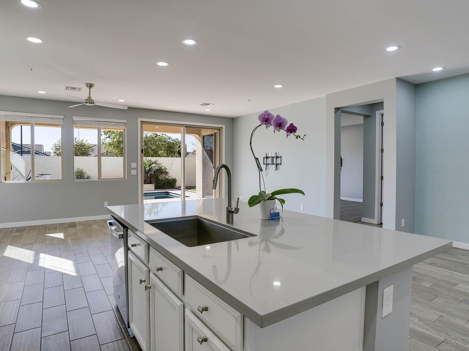 3871 E Loma Vista St Gilbert, AZ 85295 - Thumbnail 4