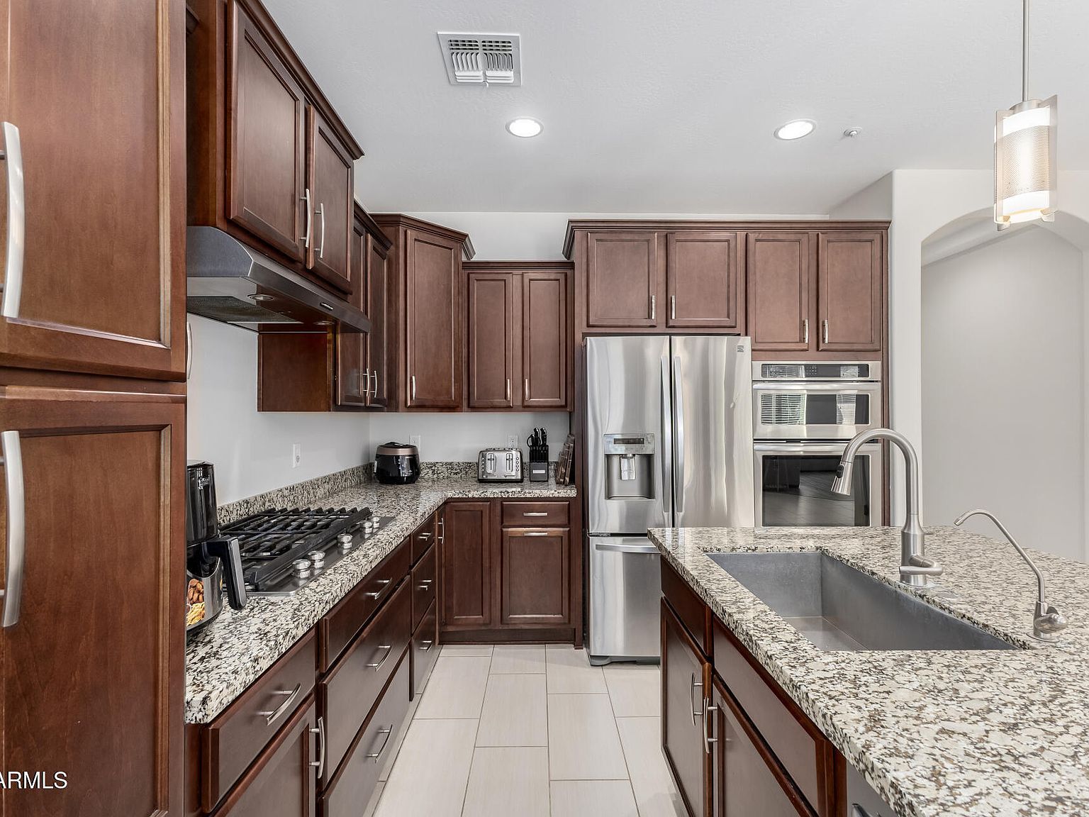 3469 E Indigo St Gilbert, AZ 85298 - Thumbnail 4