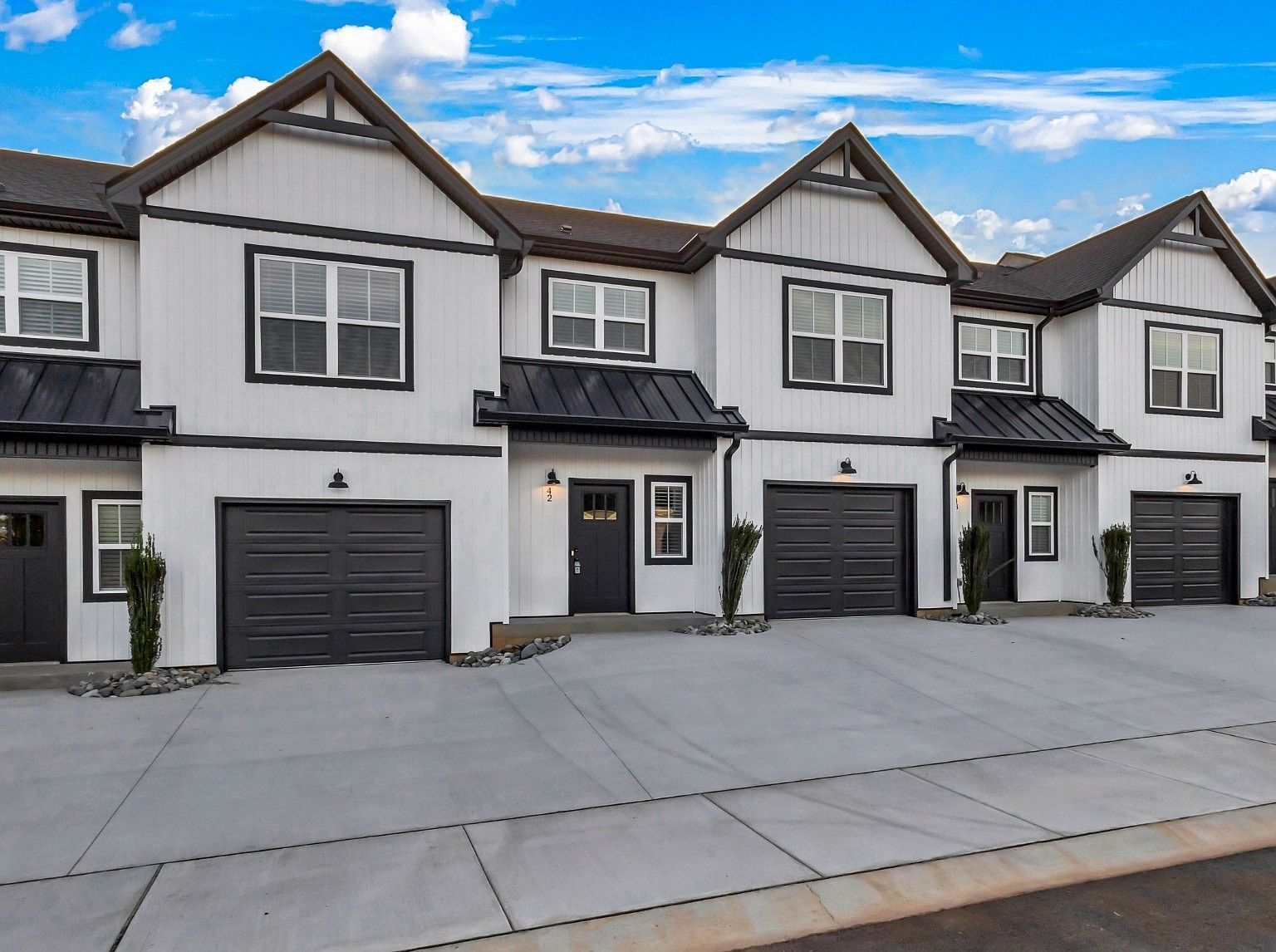 166 Sango Dr BUILDING 6-54 Clarksville, TN 37043 - Thumbnail 4