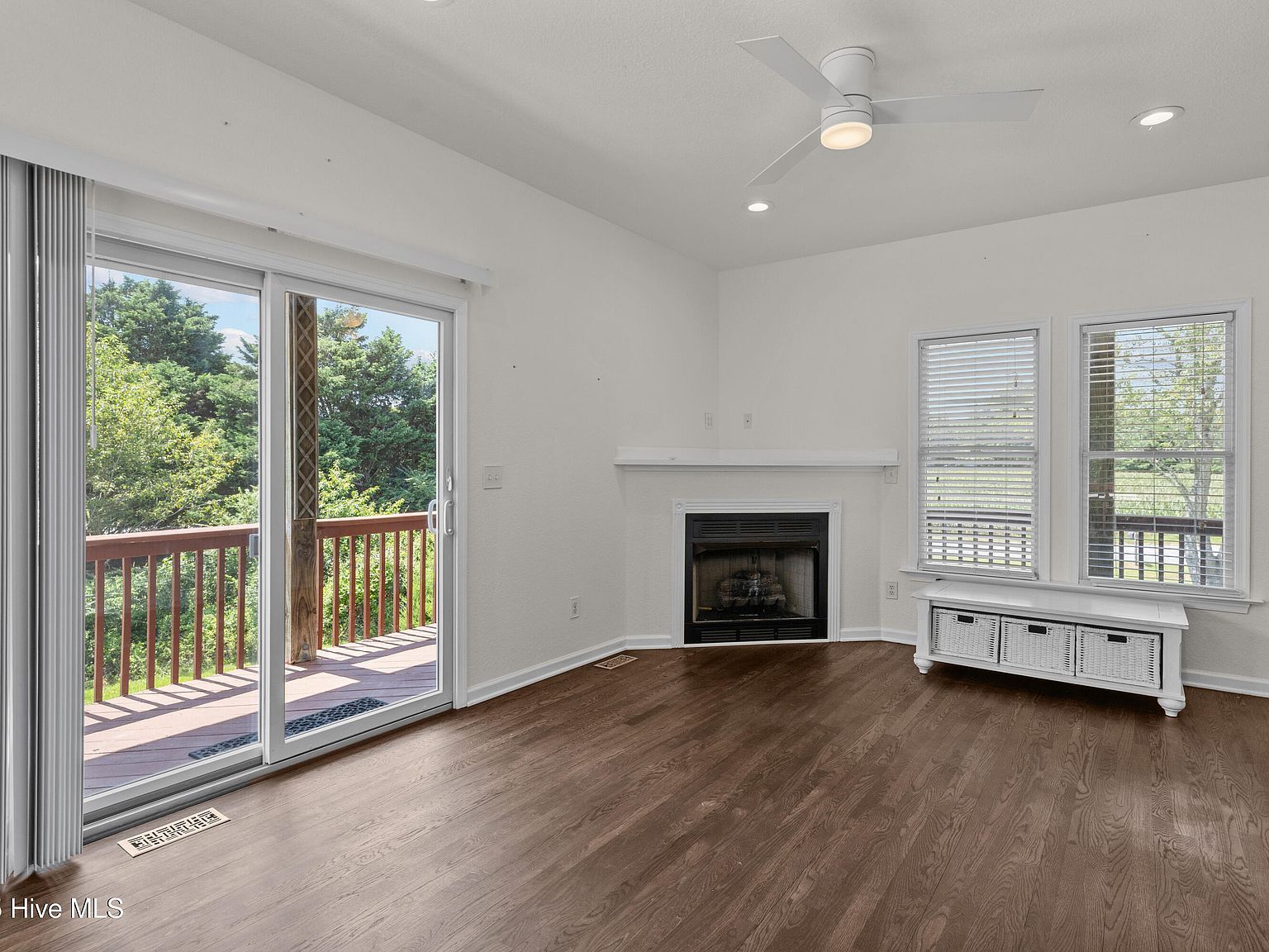 164 Foster Forbes Rd Powells Point, NC 27966 - Thumbnail 4