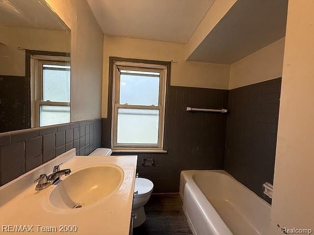 1496 Crescent St Inkster, MI 48141 - Thumbnail 4