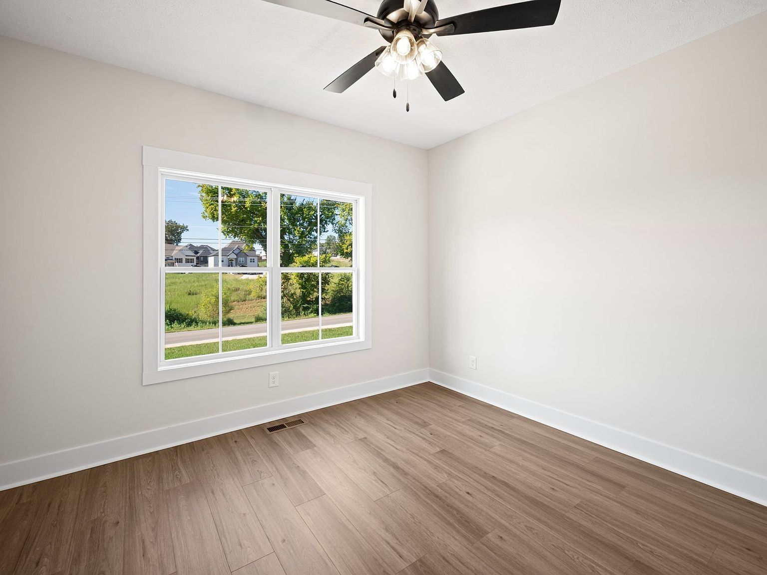 48 Powell Rd LOT 48 Clarksville, TN 37043 - Thumbnail 4